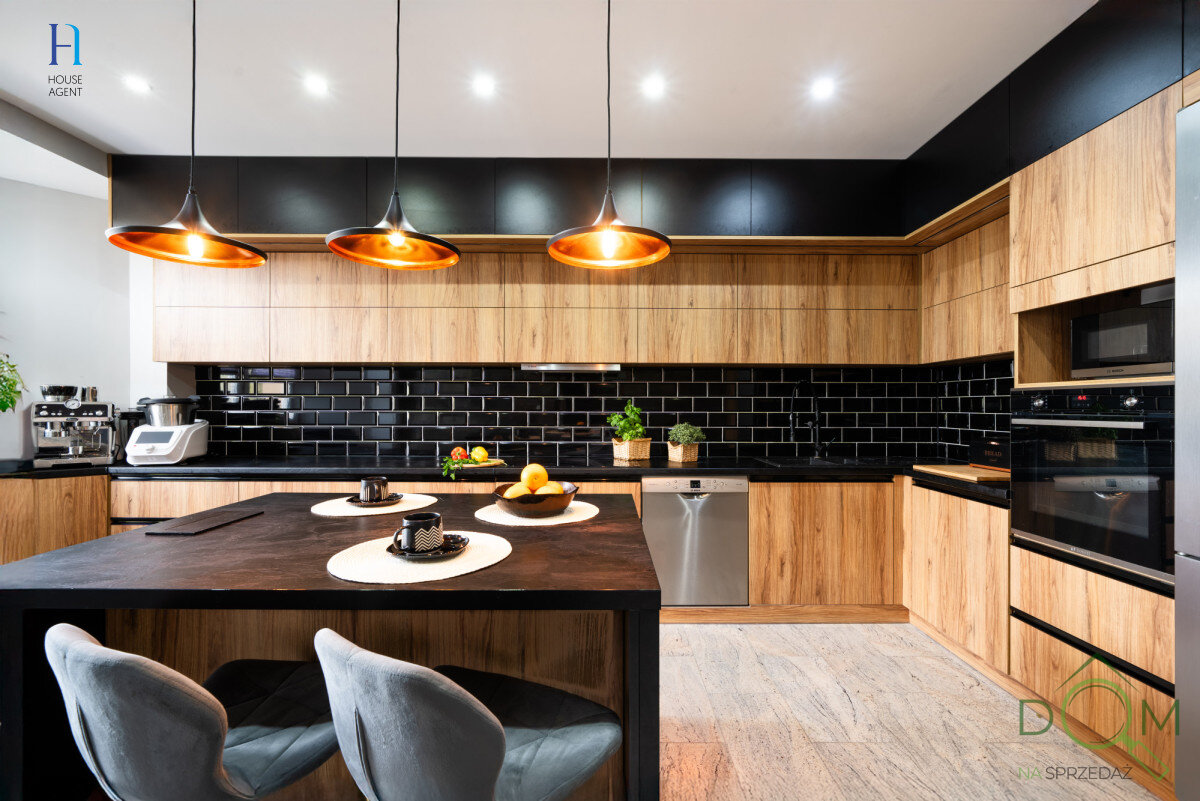 house_agent_ds_HA470597_1.jpg