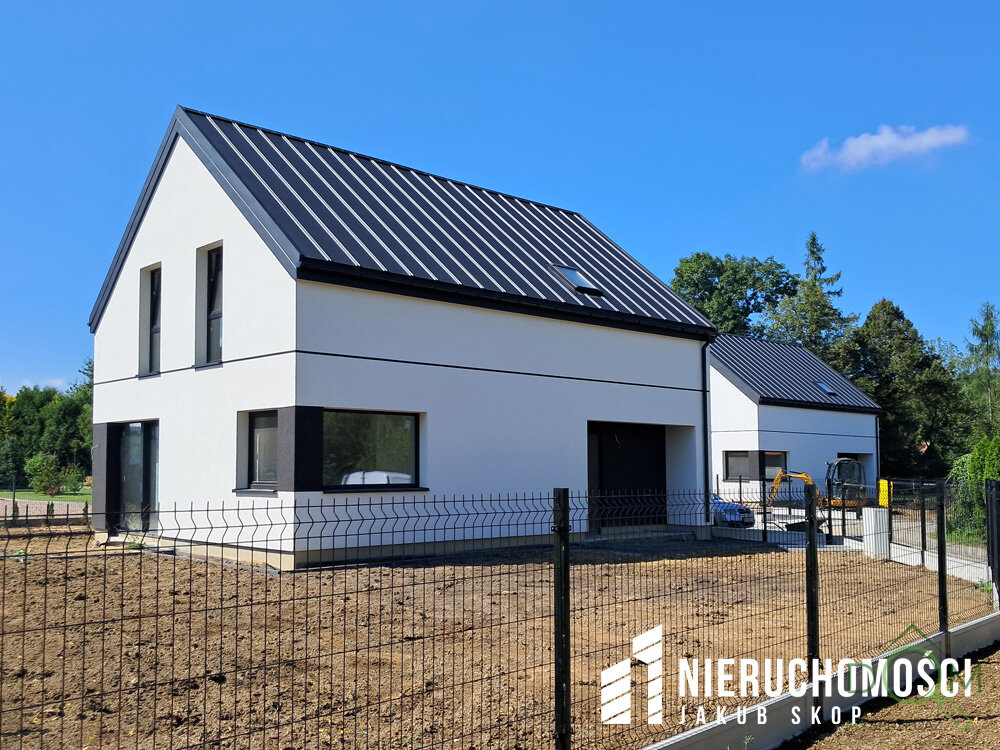 Wola Radziszowska_1.jpg