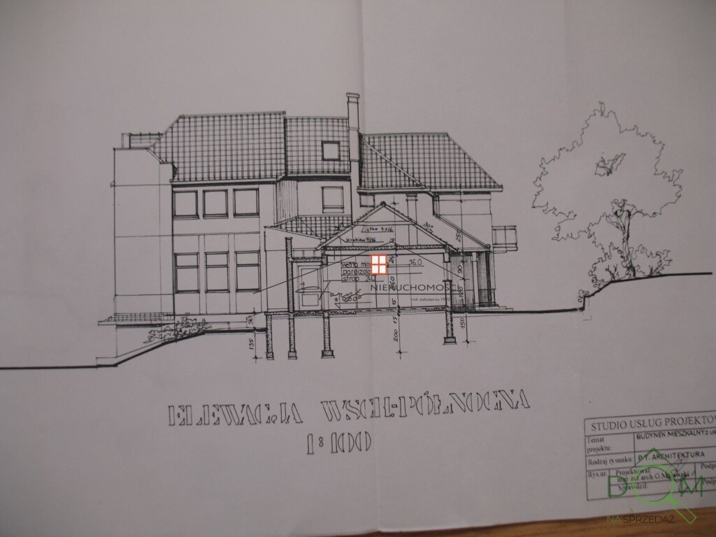 70409361.jpg