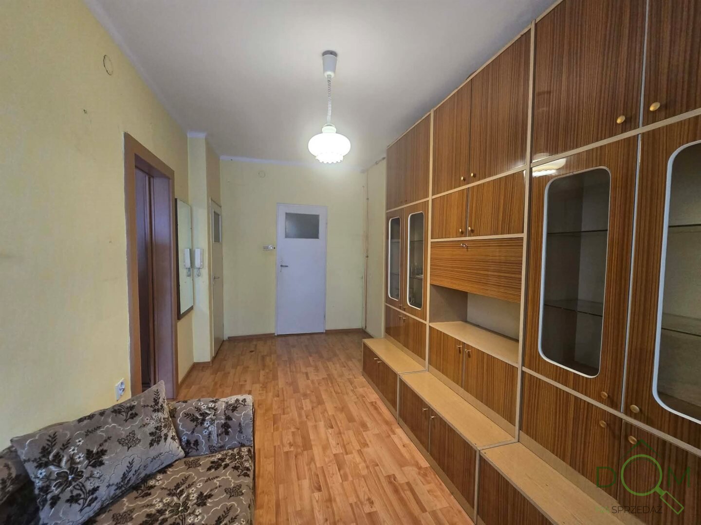 centrum_nieruchomosci_zdunska_wola_ds_CNT-DS-1668_1.jpg