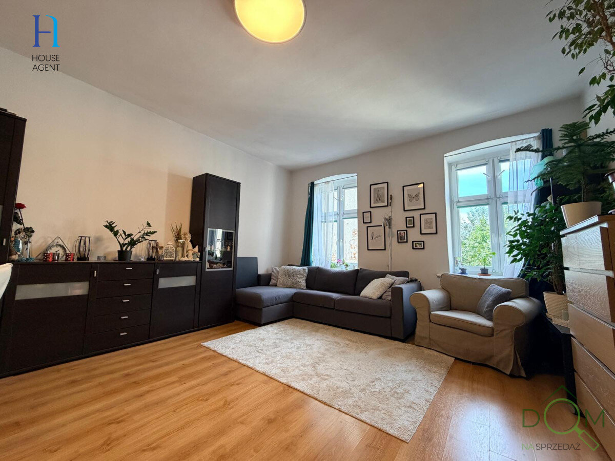 house_agent_ms_HA644367_3.jpg