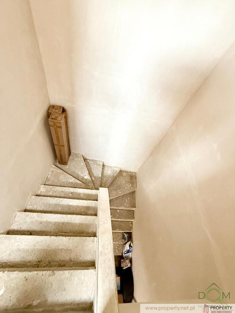 114065817.jpg