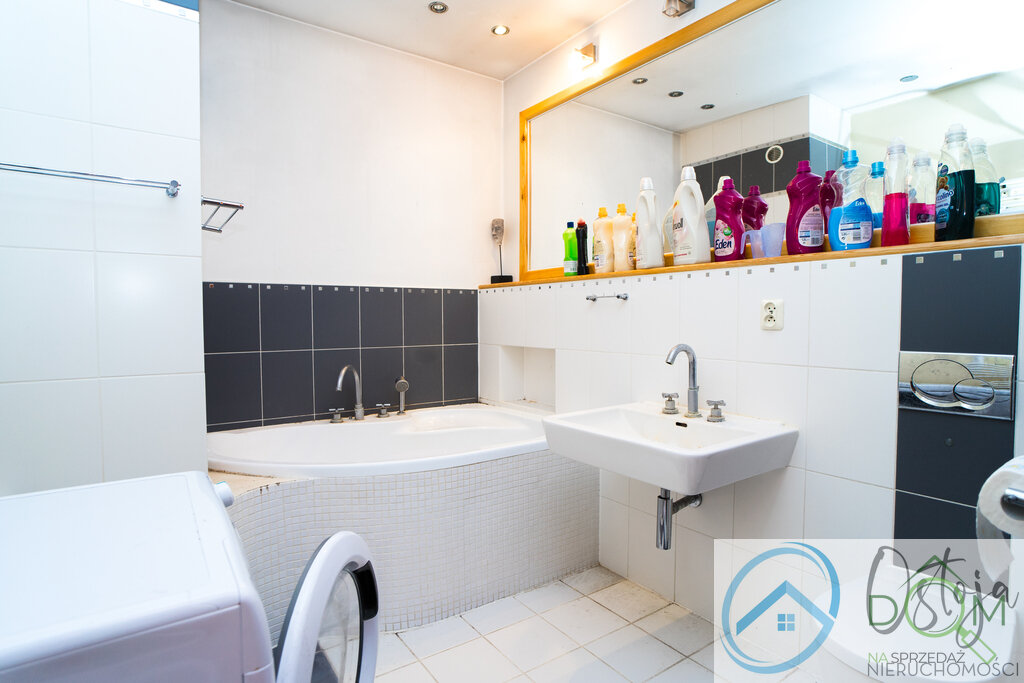 114378073.jpg
