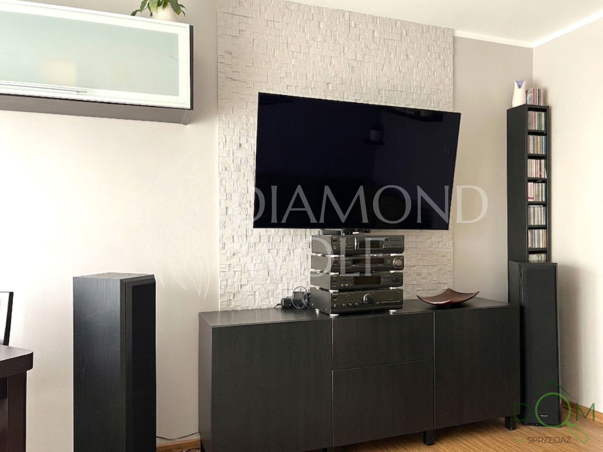 Diamond_Wolf_biuro_nieruchomości_na_sprzedaż (2).jpg