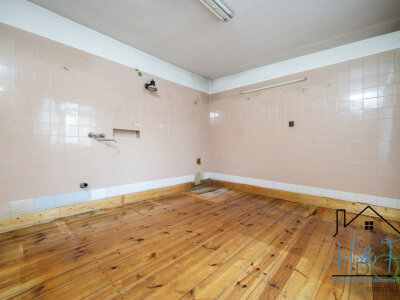 house_and_flat_ds_907024_14.jpg